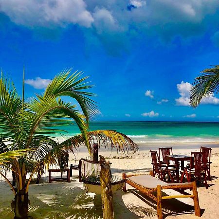 Simba Beach Zanzibar Кивенга Екстериор снимка